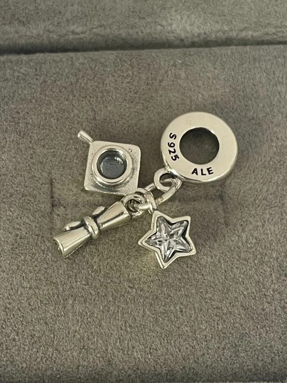 Pandora Graduation Triple Dangle Charm - Picture 2 of 4